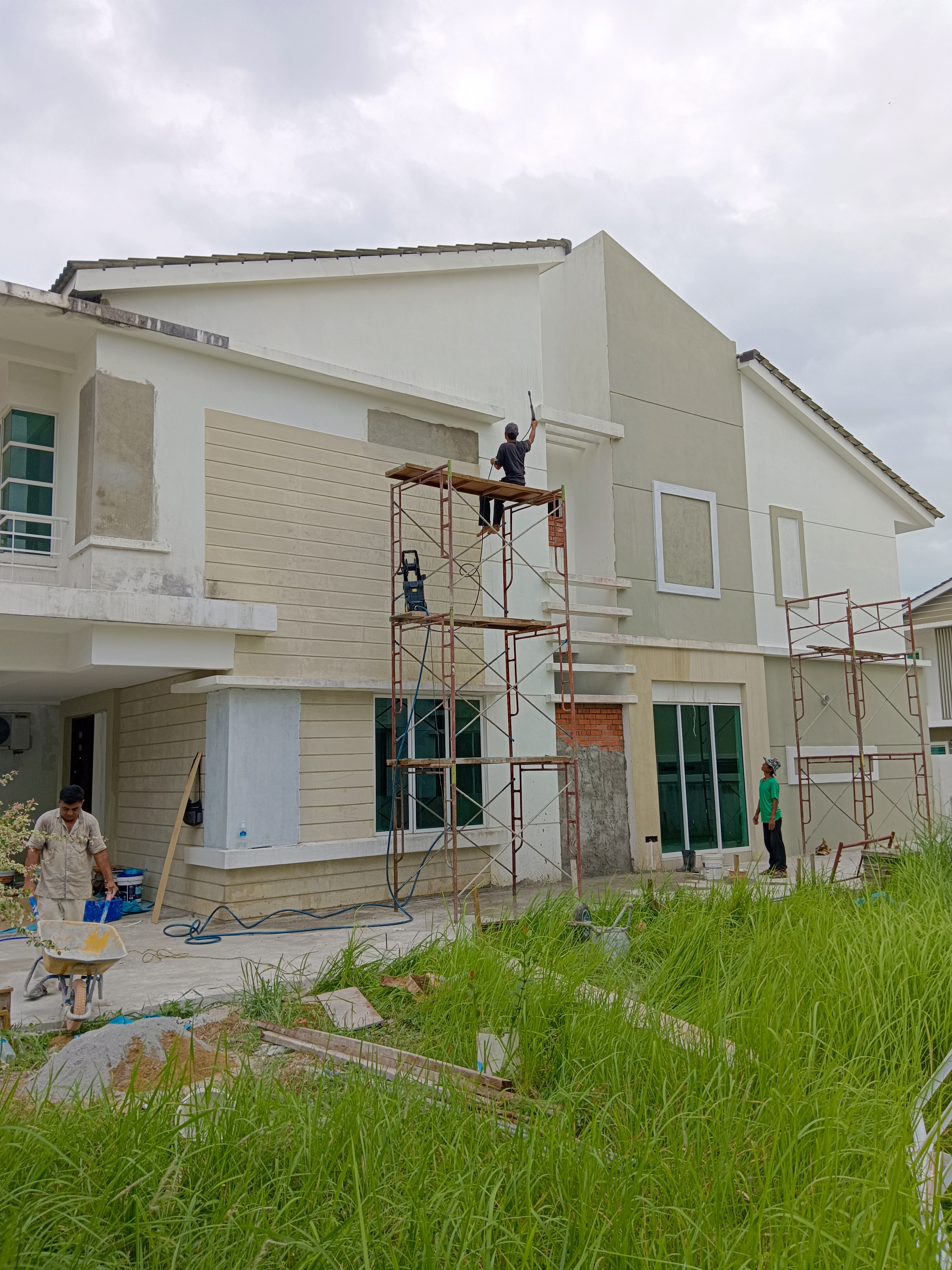 Exterior project detail 3